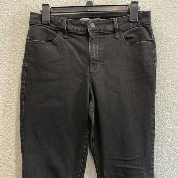 Old Navy Mid Rise Super Skinny Jeans in Black Jack Size 8 - Picture 3 of 10